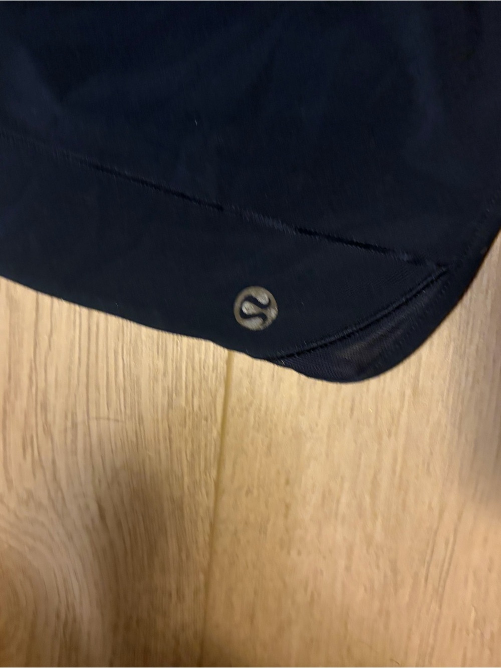 lululemon athletica Navy Blue Women's Hotty Hot lined Athletic Shorts - Picture 4 of 5